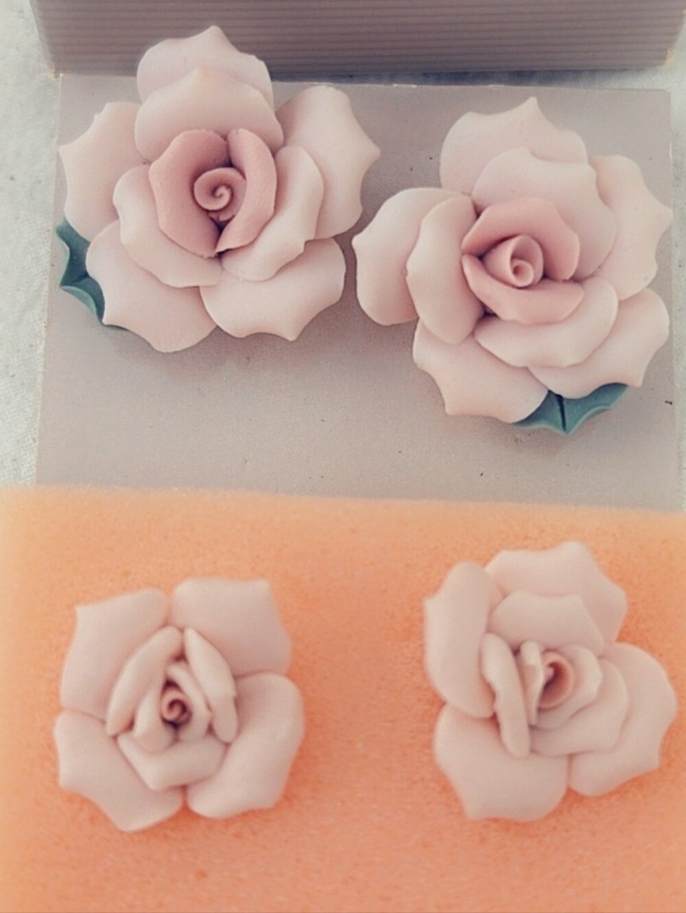 X2 TWO PAIRS Avon Porcelain Vintage Petals Earrings